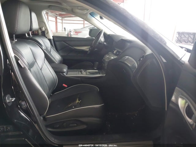 Продажа на аукционе авто 2018 Infiniti Q70 3.7 Luxe, vin: JN1BY1AP3JM180915, номер лота: 44840728