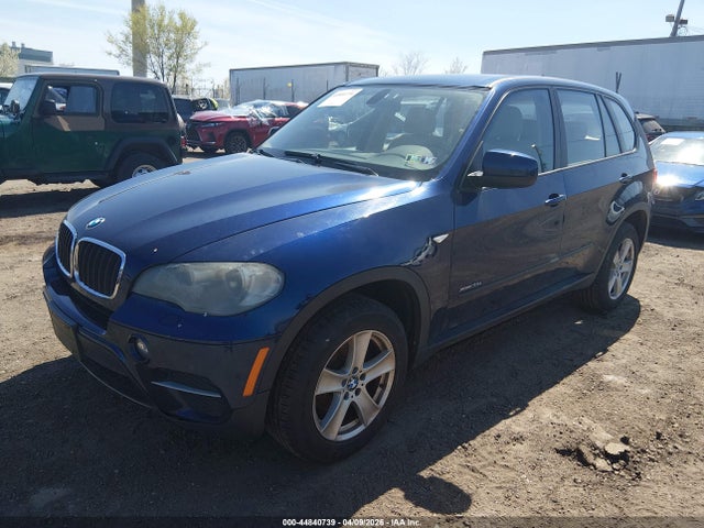 2011 BMW X5 5UXZV4C51BL739241 Photo 1