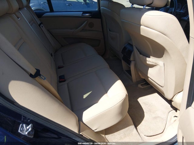 2011 BMW X5 5UXZV4C51BL739241 Photo 7