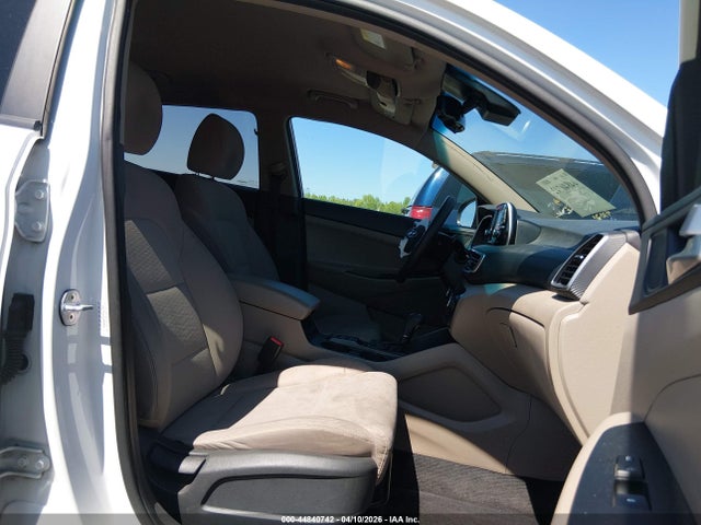 2019 Hyundai Tucson Sel მანქანა იყიდება აუქციონზე, vin: KM8J3CAL6KU899041, აუქციონის ნომერი: 44840742