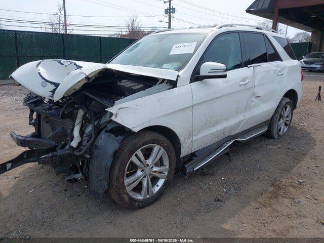 44840761 :رقم المزاد ، 4JGDA5HB5EA356202 vin ، 2014 Mercedes-benz Ml 350 4matic مزاد بيع