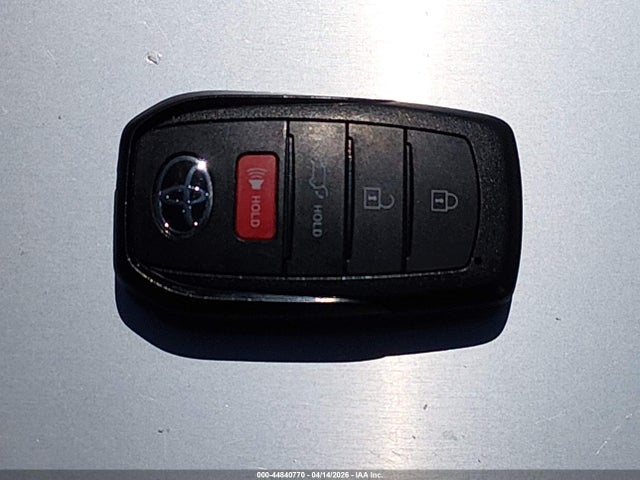 Toyota Bz Xle 2026 JTMBDAFB6TJ017900 Image 11