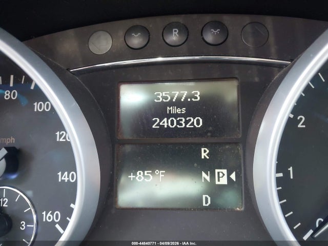 Auction sale of the 2011 Mercedes-benz Ml 350 4matic, vin: 4JGBB8GB6BA626766, lot number: 44840771