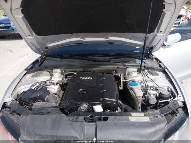 44840783 :رقم المزاد ، WAUCFAFR0CA002849 vin ، 2012 Audi A5 2.0t Premium مزاد بيع