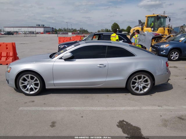 44840783 :رقم المزاد ، WAUCFAFR0CA002849 vin ، 2012 Audi A5 2.0t Premium مزاد بيع