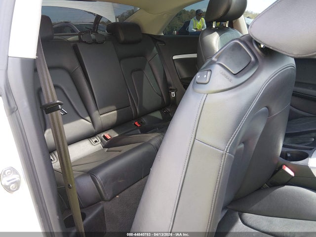 44840783 :رقم المزاد ، WAUCFAFR0CA002849 vin ، 2012 Audi A5 2.0t Premium مزاد بيع