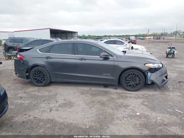 Продажа на аукционе авто 2015 Ford Fusion Hybrid Se, vin: 3FA6P0LU0FR150757, номер лота: 44840786