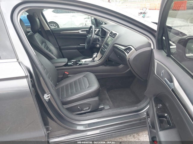 Продажа на аукционе авто 2015 Ford Fusion Hybrid Se, vin: 3FA6P0LU0FR150757, номер лота: 44840786