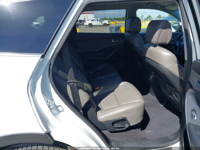 KM8SNDHF4HU174955 Hyundai Santa Fe Se