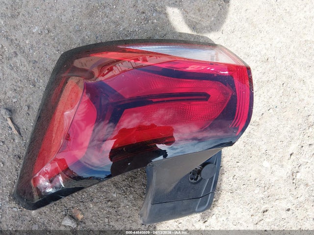 3GNAXKEV6NL216517 Chevrolet Equinox Fwd Lt