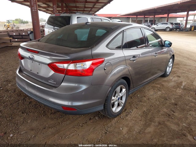 1FADP3F27EL461733 Ford FOCUS SE