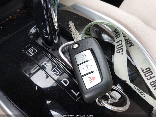 Продажа на аукционе авто 2016 Nissan Rogue S, vin: KNMAT2MV7GP640382, номер лота: 44840813