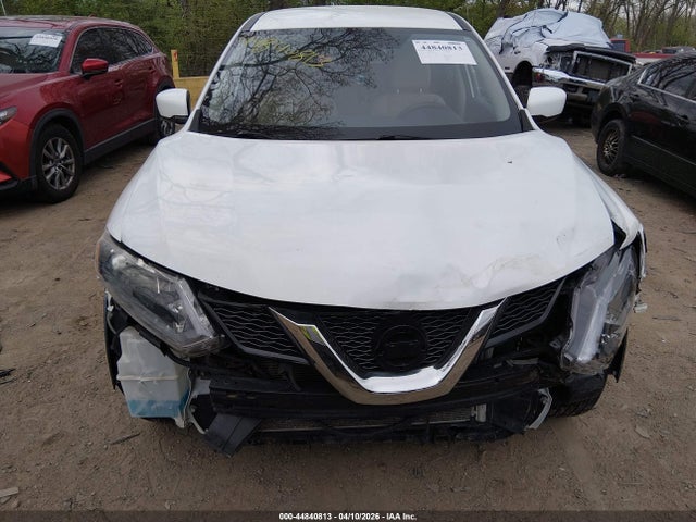 Продажа на аукционе авто 2016 Nissan Rogue S, vin: KNMAT2MV7GP640382, номер лота: 44840813
