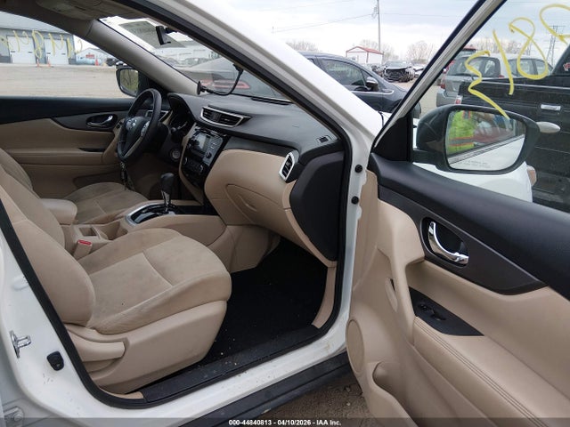 Продажа на аукционе авто 2016 Nissan Rogue S, vin: KNMAT2MV7GP640382, номер лота: 44840813