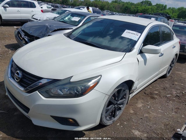 1N4AL3AP0HC258897 Nissan Altima 2.5 Sr