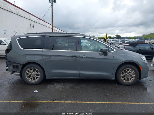 2C4RC1BG0NR138603 Chrysler Pacifica Touring L