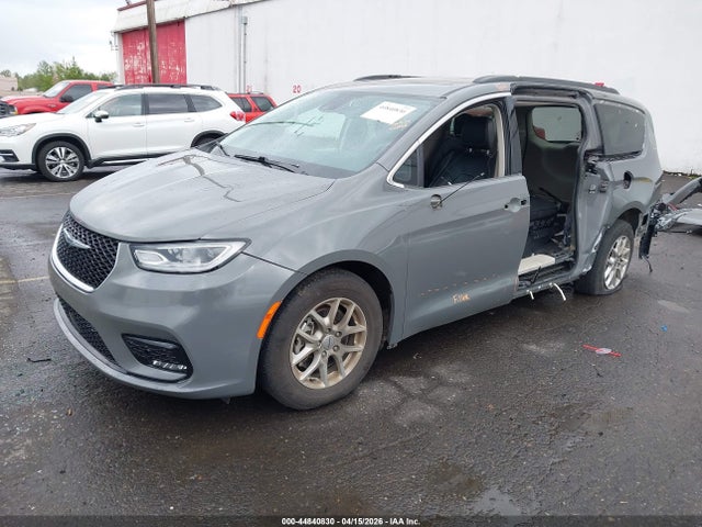 2C4RC1BG0NR138603 Chrysler Pacifica Touring L