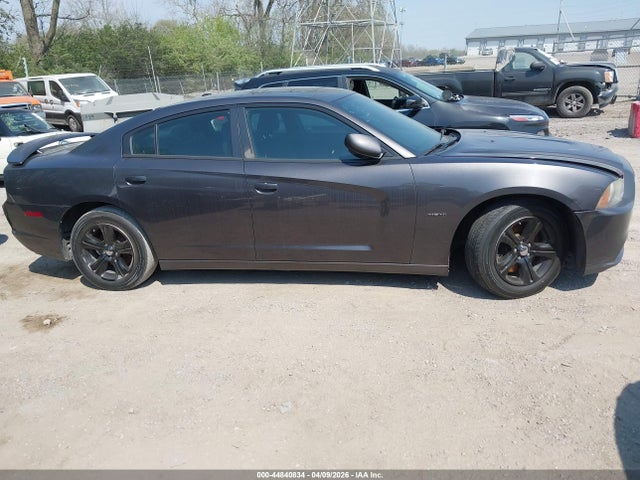 2013 Dodge Charger R/t მანქანა იყიდება აუქციონზე, vin: 2C3CDXCT0DH640831, აუქციონის ნომერი: 44840834