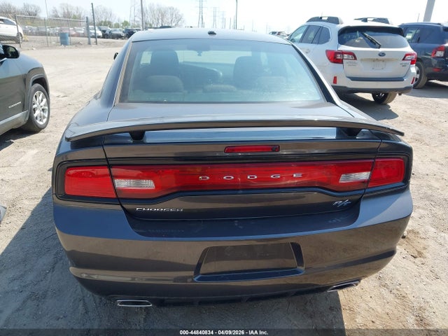 2013 Dodge Charger R/t მანქანა იყიდება აუქციონზე, vin: 2C3CDXCT0DH640831, აუქციონის ნომერი: 44840834
