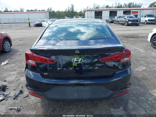 2020 Hyundai Elantra Se მანქანა იყიდება აუქციონზე, vin: 5NPD74LF2LH563675, აუქციონის ნომერი: 44840839