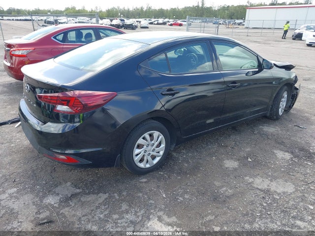 2020 Hyundai Elantra Se მანქანა იყიდება აუქციონზე, vin: 5NPD74LF2LH563675, აუქციონის ნომერი: 44840839
