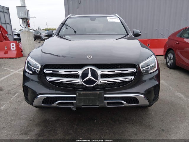 44840862 :رقم المزاد ، WDC0G8DBXLF719239 vin ، 2020 Mercedes-benz Glc 300 مزاد بيع