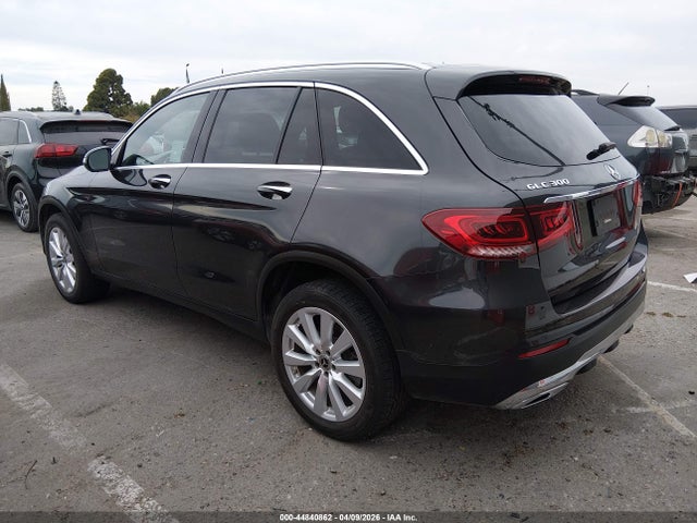44840862 :رقم المزاد ، WDC0G8DBXLF719239 vin ، 2020 Mercedes-benz Glc 300 مزاد بيع