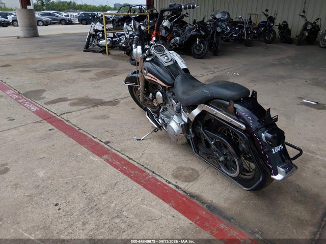 44840879 :رقم المزاد ، 1HD1JFB1X6Y073587 vin ، 2006 Harley-davidson Flsti مزاد بيع