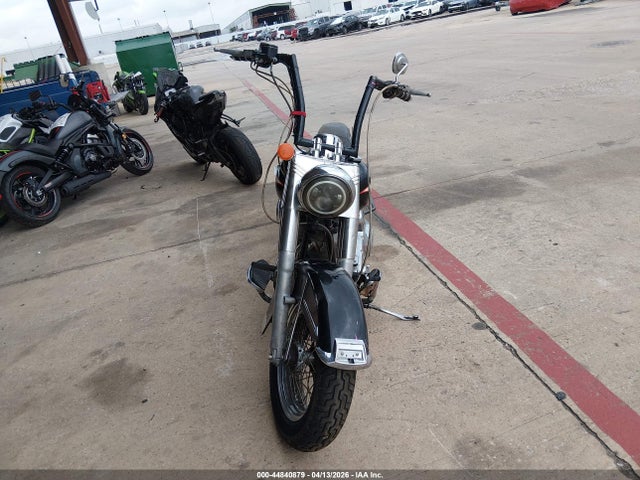 44840879 :رقم المزاد ، 1HD1JFB1X6Y073587 vin ، 2006 Harley-davidson Flsti مزاد بيع