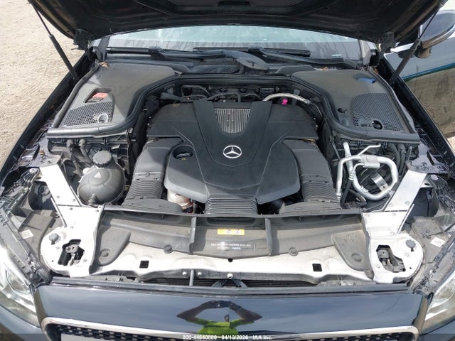 44840880 :رقم المزاد ، WDD1K6GB6JF038197 vin ، 2018 Mercedes-benz E 400 4matic مزاد بيع