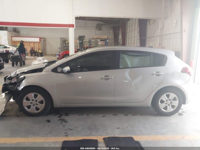 Aukcja sprzedaży 2017 Kia Forte Lx, vin: KNAFK5A84H5721536, numer aukcji: 44840894