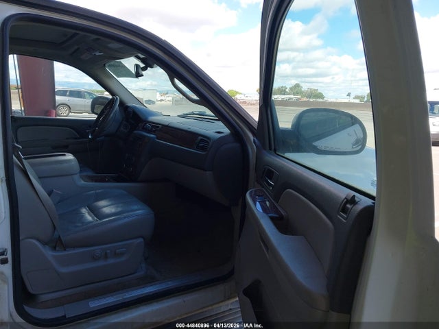 2007 CHEVROLET SUBURBAN 1500 3GNFK16Y37G209091 Photo 4