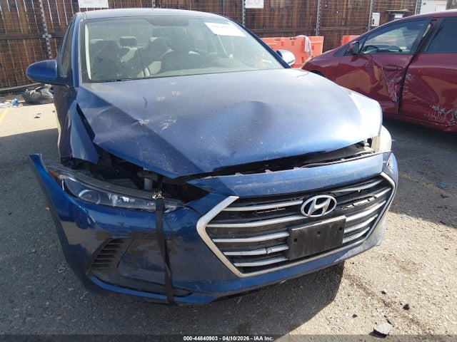 Продажа на аукционе авто 2018 Hyundai Elantra Sel, vin: 5NPD84LF7JH241916, номер лота: 44840903