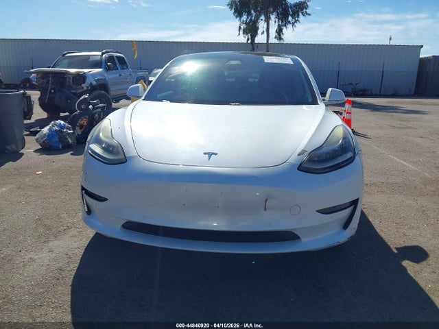 Продажа на аукционе авто 2019 Tesla Model 3 Long Range/mid Range/standard Range/standard Range Plus, vin: 5YJ3E1EA9KF412170, номер лота: 44840920
