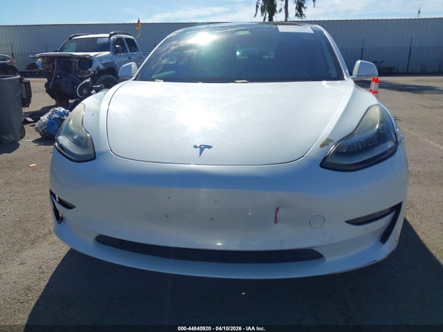 Продажа на аукционе авто 2019 Tesla Model 3 Long Range/mid Range/standard Range/standard Range Plus, vin: 5YJ3E1EA9KF412170, номер лота: 44840920