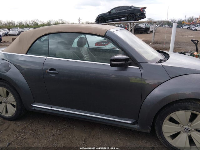 44840932 :رقم المزاد ، 3VW767AT3DM813752 vin ، 2013 Volkswagen Beetle 2.0t مزاد بيع
