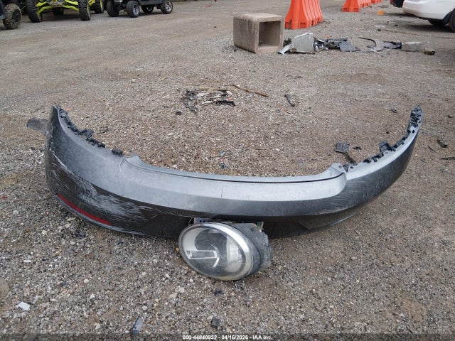44840932 :رقم المزاد ، 3VW767AT3DM813752 vin ، 2013 Volkswagen Beetle 2.0t مزاد بيع