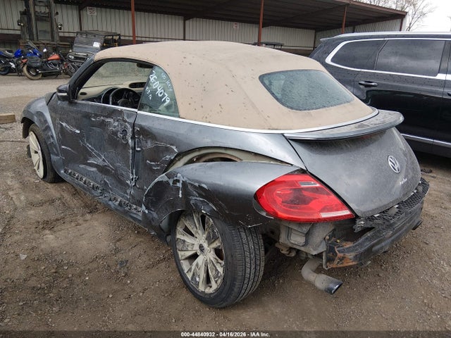 44840932 :رقم المزاد ، 3VW767AT3DM813752 vin ، 2013 Volkswagen Beetle 2.0t مزاد بيع