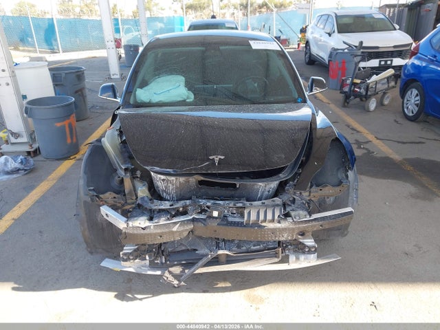 Продаж на аукціоні авто 2018 Tesla Model 3 Long Range/mid Range, vin: 5YJ3E1EA9JF057127, номер лоту: 44840942
