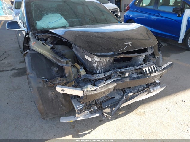 Продаж на аукціоні авто 2018 Tesla Model 3 Long Range/mid Range, vin: 5YJ3E1EA9JF057127, номер лоту: 44840942
