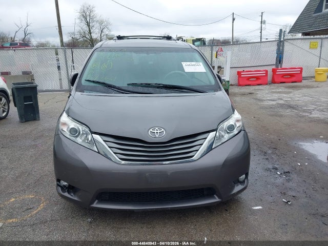 Aukcja sprzedaży 2014 Toyota Sienna Xle V6 8 Passenger, vin: 5TDYK3DC0ES443661, numer aukcji: 44840943