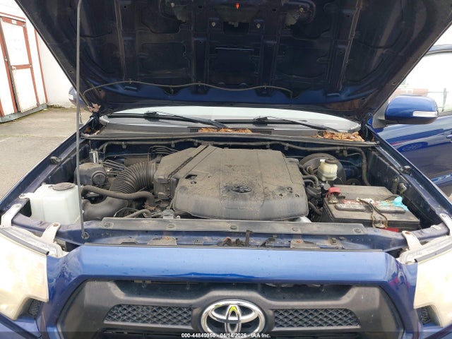 Toyota Tacoma Base V6 2015 3TMLU4EN9FM191808 Image 10