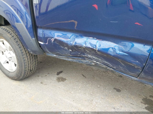 Toyota Tacoma Base V6 2015 3TMLU4EN9FM191808 Image 6