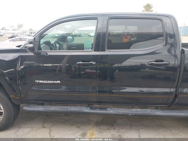 3TMBZ5DN9NM033956 Toyota Tacoma Trd Sport