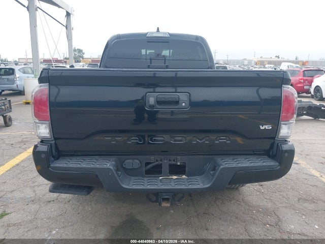 3TMBZ5DN9NM033956 Toyota Tacoma Trd Sport