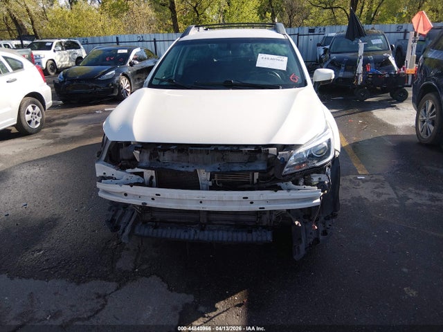 Продаж на аукціоні авто 2017 Subaru Outback 2.5i Premium, vin: 4S4BSAFC9H3239997, номер лоту: 44840966