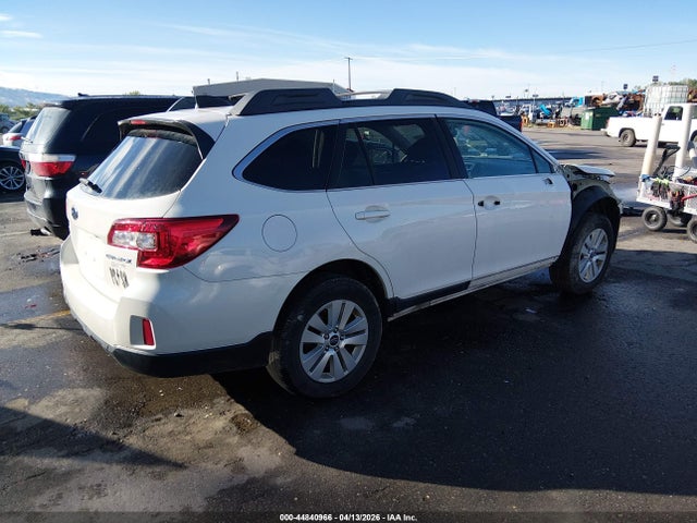 Продаж на аукціоні авто 2017 Subaru Outback 2.5i Premium, vin: 4S4BSAFC9H3239997, номер лоту: 44840966
