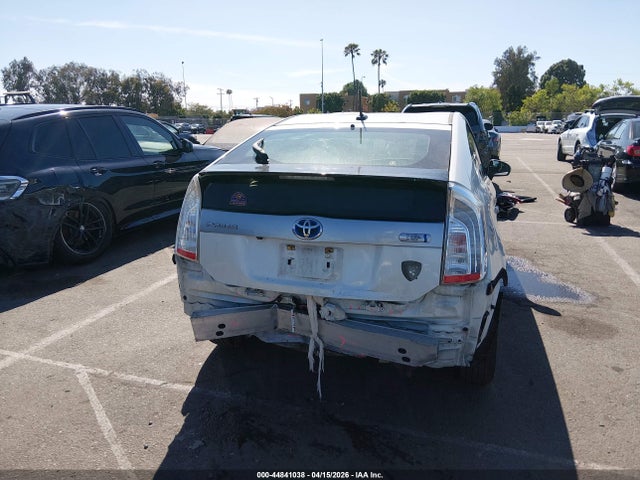 Toyota PRIUS PLUG-IN 2014 JTDKN3DP0E3053483 Image 17