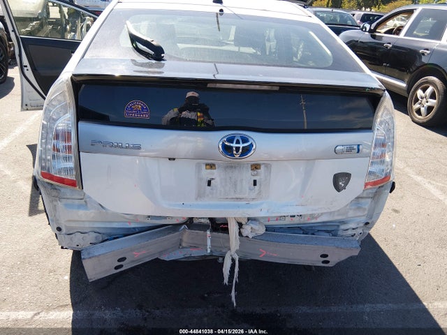 Toyota PRIUS PLUG-IN 2014 JTDKN3DP0E3053483 Image 6