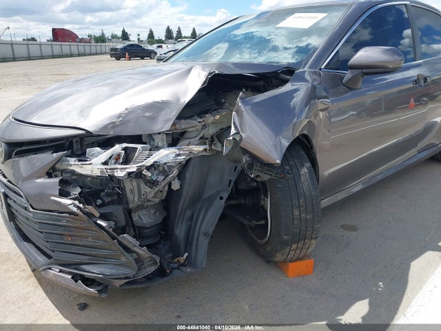 4T1C11AK0MU422683 Toyota CAMRY LE